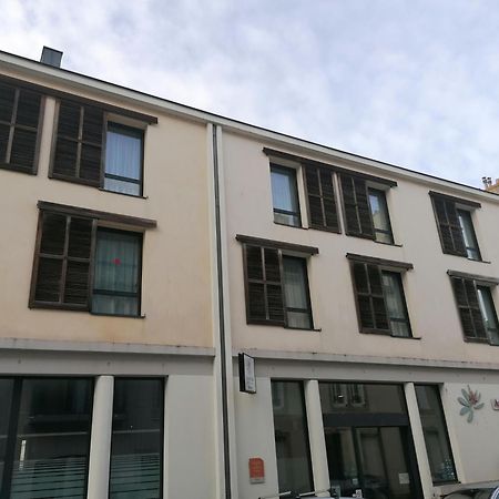 Terres De France - Appart'Hotel Quimper Bretagne エクステリア 写真