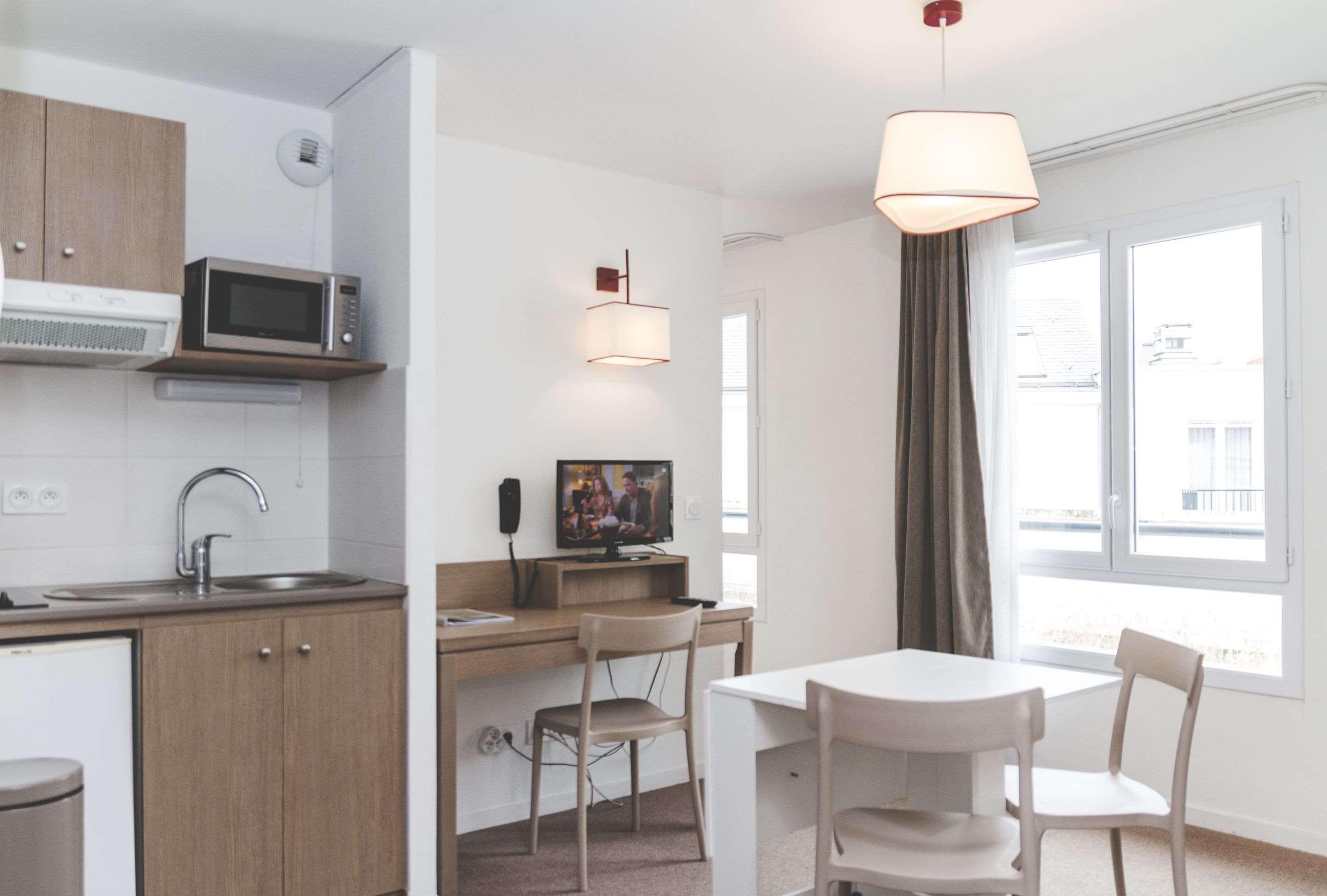 Terres De France - Appart'Hotel Quimper Bretagne エクステリア 写真