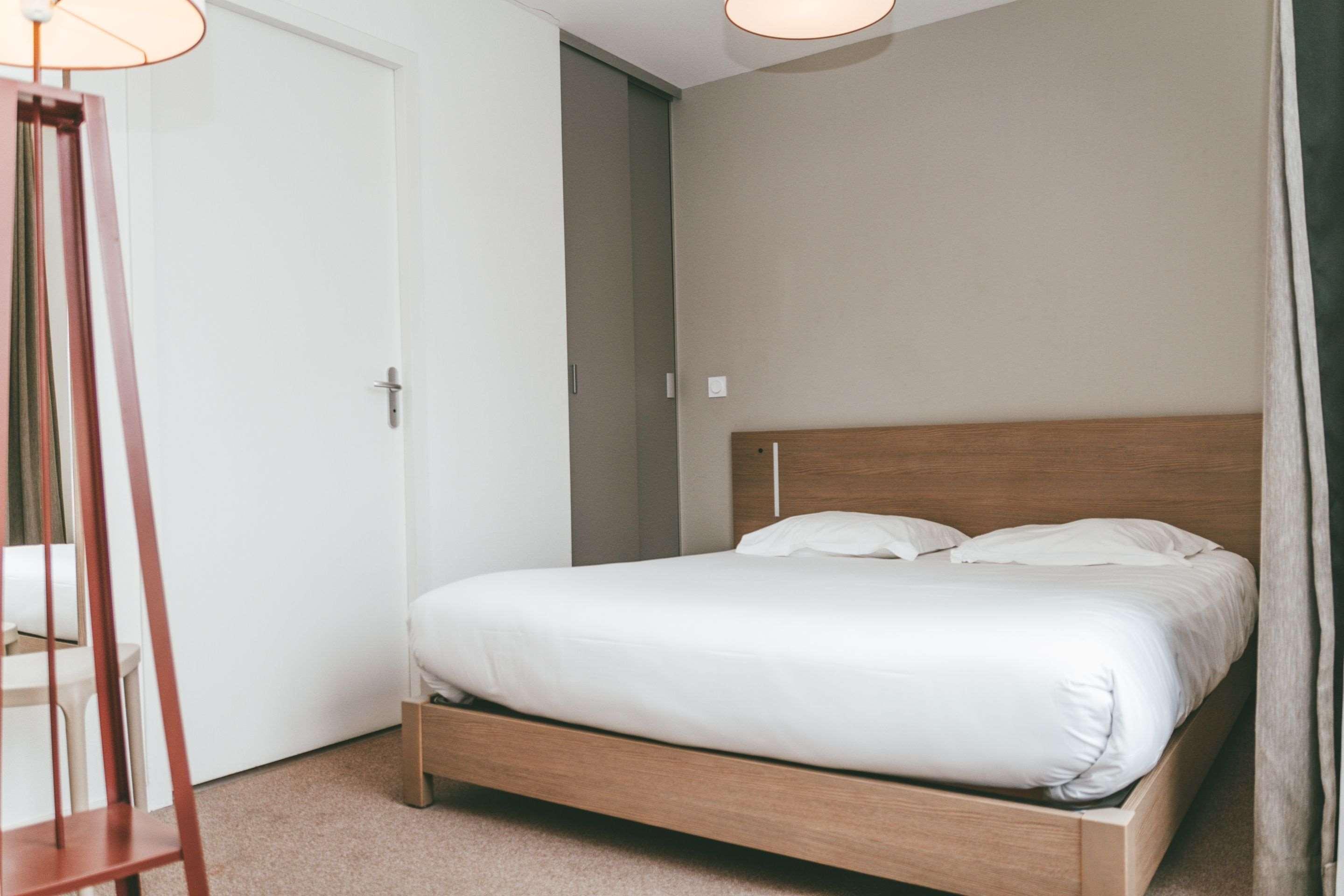 Terres De France - Appart'Hotel Quimper Bretagne エクステリア 写真