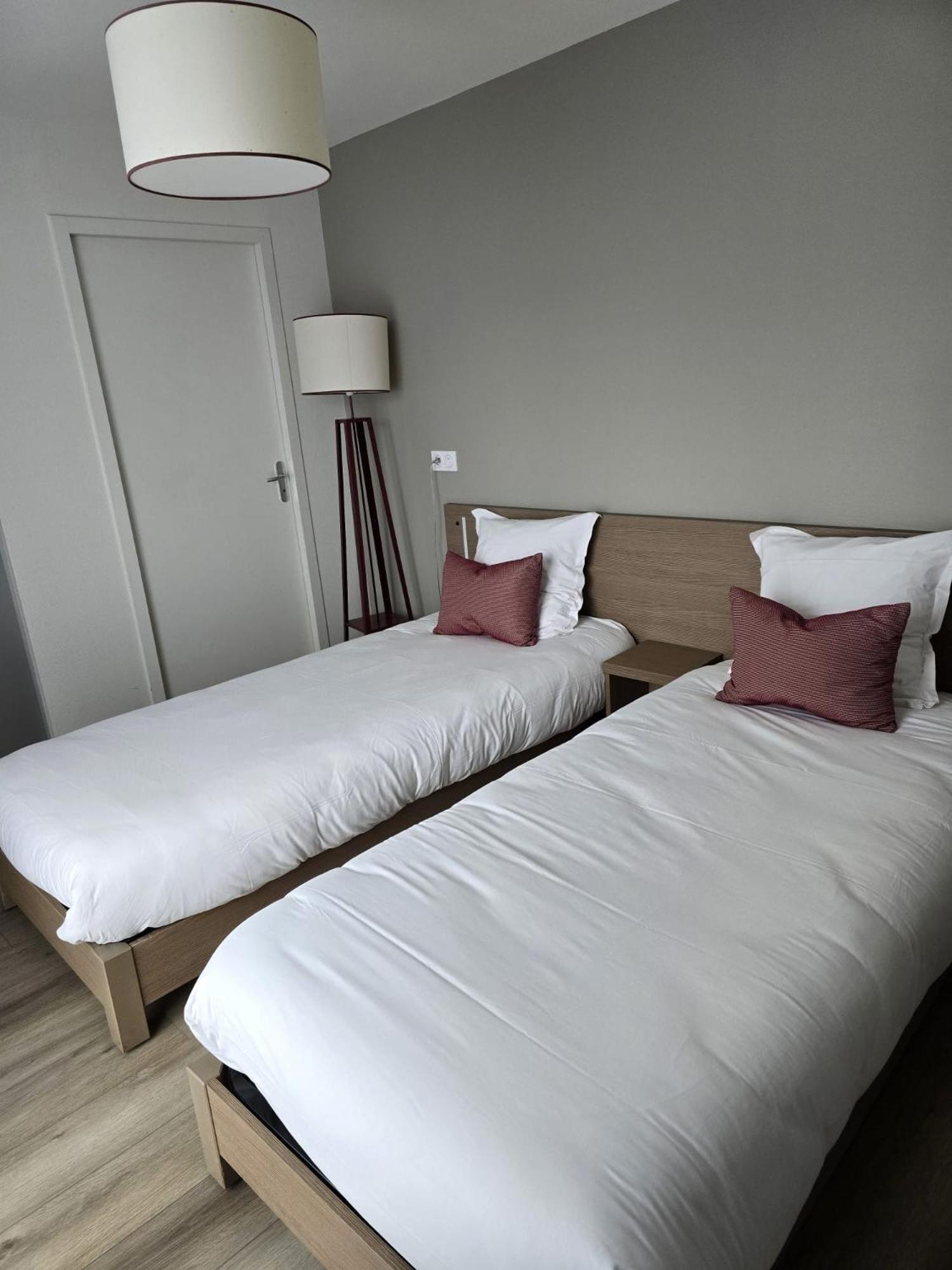 Terres De France - Appart'Hotel Quimper Bretagne エクステリア 写真