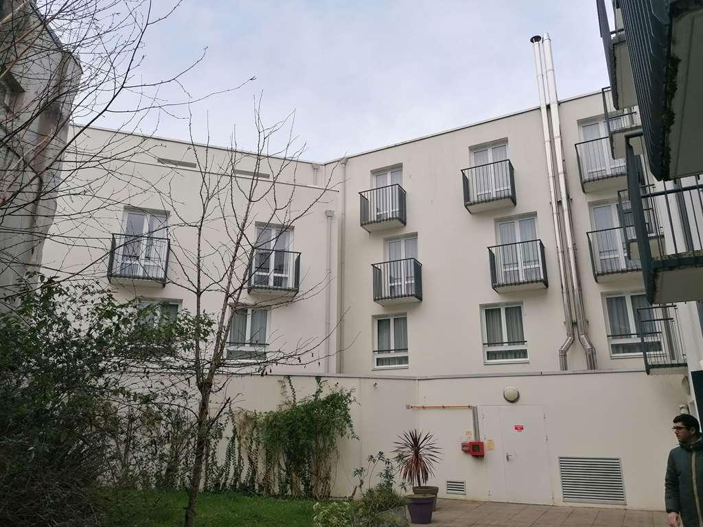 Terres De France - Appart'Hotel Quimper Bretagne エクステリア 写真